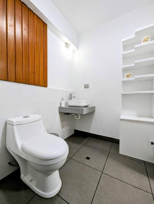 Hermoso Depa Con Pisicina Lima Exterior photo
